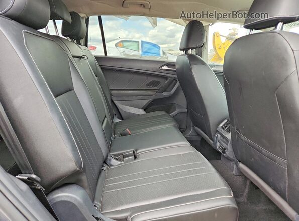 3VV3B7AX1PM084480 2023 VOLKSWAGEN TIGUAN Gray Вид задньої частини салону