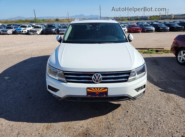 3VV3B7AX2LM061607 2020 VOLKSWAGEN TIGUAN White წინა ხედი