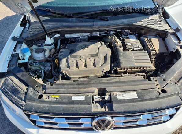 3VV3B7AX2LM061607 2020 VOLKSWAGEN TIGUAN White უკანა სალონის ხედი