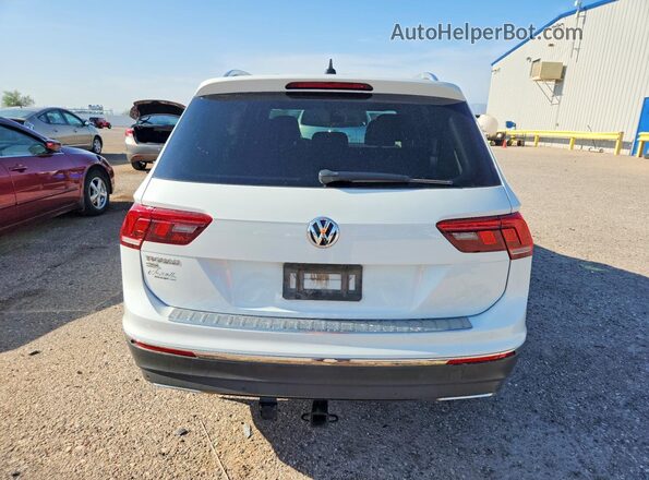 3VV3B7AX2LM061607 2020 VOLKSWAGEN TIGUAN White უკანა ხედი