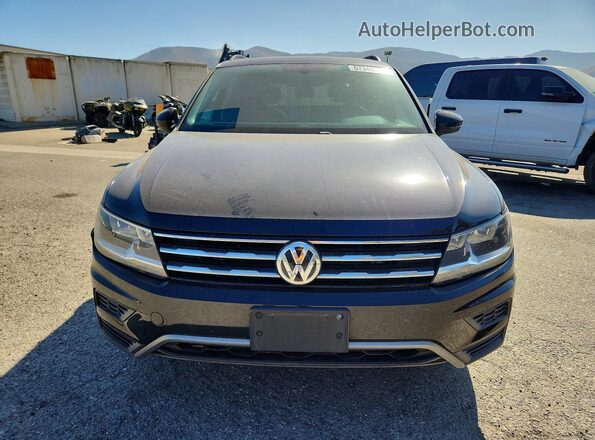 3VV3B7AX3KM121649 2019 VOLKSWAGEN TIGUAN Черный Вид спереди