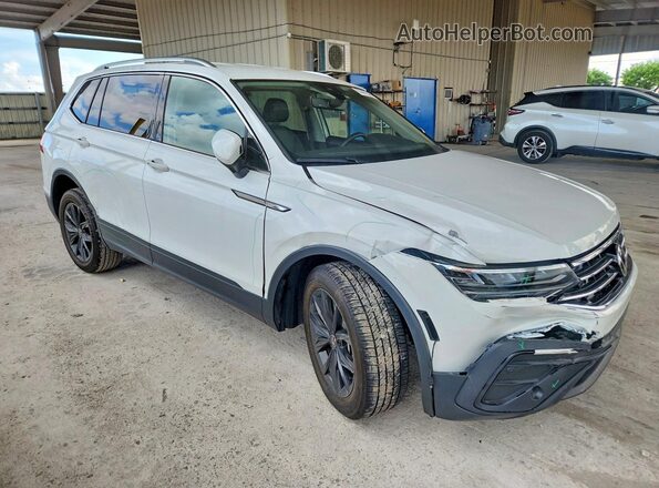 3VV3B7AX8RM182022 2024 VOLKSWAGEN TIGUAN White Delantero derecho