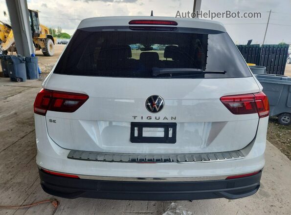 3VV3B7AX8RM182022 2024 VOLKSWAGEN TIGUAN White Vista trasera