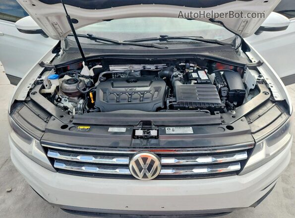 3VV3B7AX9KM097096 2019 VOLKSWAGEN TIGUAN White ძრავის განყოფილების ხედი