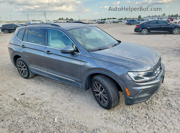 3VV3B7AXXLM072564 2020 VOLKSWAGEN TIGUAN Gray Delantero derecho