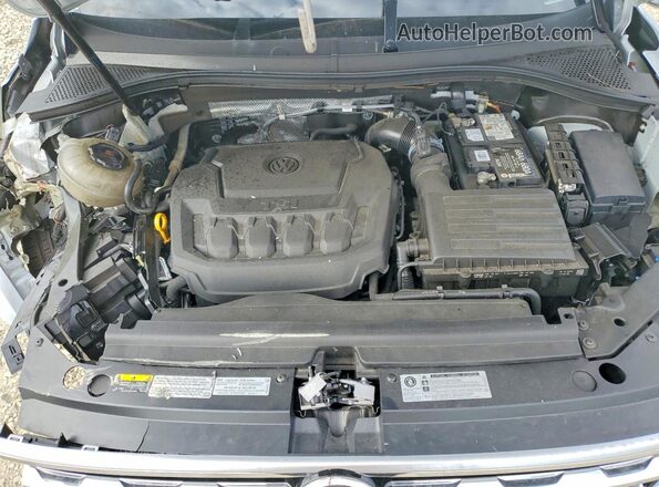 3VV4B7AX2KM038802 2019 VOLKSWAGEN TIGUAN Gray Widok komory silnika