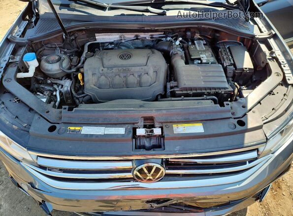 3VV4B7AX3NM012620 2022 VOLKSWAGEN TIGUAN Silver Vista del compartimento del motor