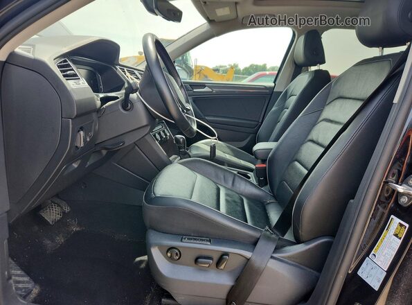 3VV4B7AX4KM102077 2019 VOLKSWAGEN TIGUAN Black Սալոնի դիմացի տեսք
