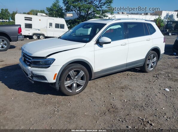 3VV4B7AXXJM077863 2018 VOLKSWAGEN TIGUAN White Передня ліва чверть
