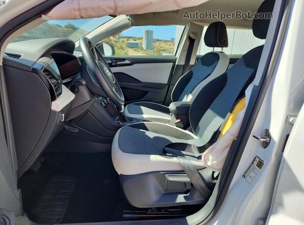 3VV5C7B28SM014685 2025 VOLKSWAGEN TAOS White Vista interior delantera