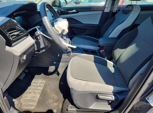 3VV5X7B24RM074669 2024 VOLKSWAGEN TAOS Gray Vista interior delantera