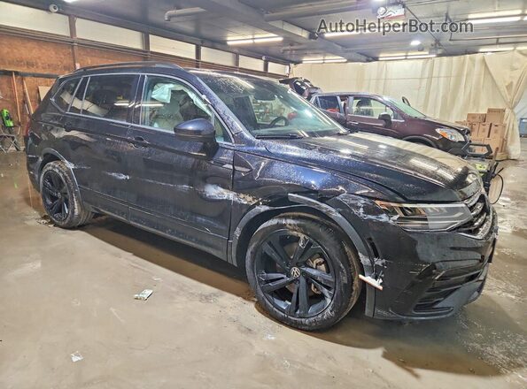 3VV8B7AX2RM185696 2024 VOLKSWAGEN TIGUAN Black წინა მარჯვენა