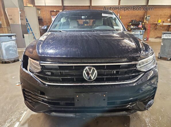 3VV8B7AX2RM185696 2024 VOLKSWAGEN TIGUAN Black წინა ხედი