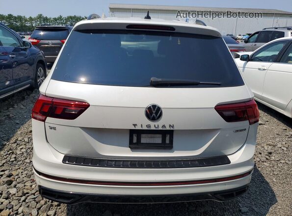 3VV8B7AX6NM144854 2022 VOLKSWAGEN TIGUAN Белый Вид сзади