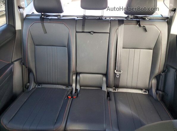 3VVAB7AX2RM217726 2024 VOLKSWAGEN TIGUAN Charcoal Вид задніх сидінь