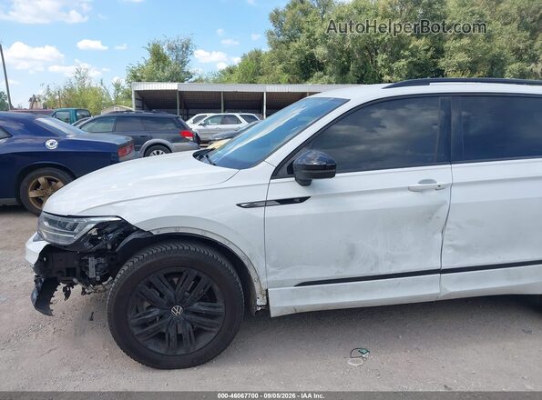 3VVCB7AX3NM007557 2022 VOLKSWAGEN TIGUAN White Front view