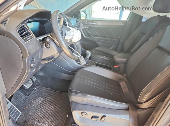 3VVCB7AX8RM099402 2024 VOLKSWAGEN TIGUAN Gray Vista interior delantera