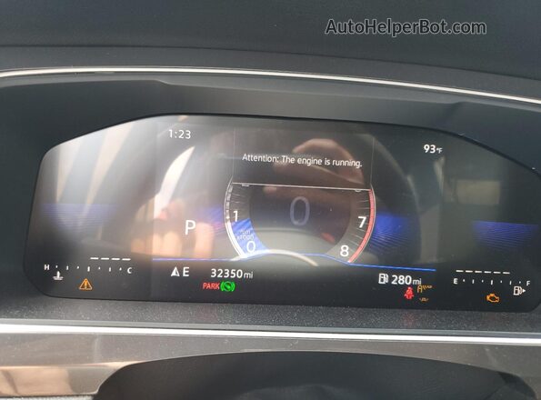 3VVCB7AXXRM009103 2024 VOLKSWAGEN TIGUAN Black Instrument cluster view