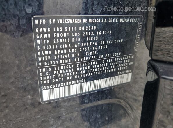 3VVCB7AXXRM009103 2024 VOLKSWAGEN TIGUAN Black Engine compartment view