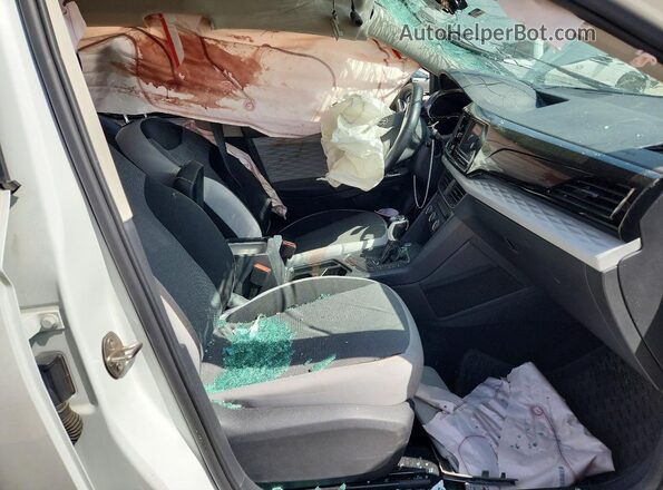 3VVDX7B27NM034396 2022 VOLKSWAGEN TAOS White Vista interior delantera