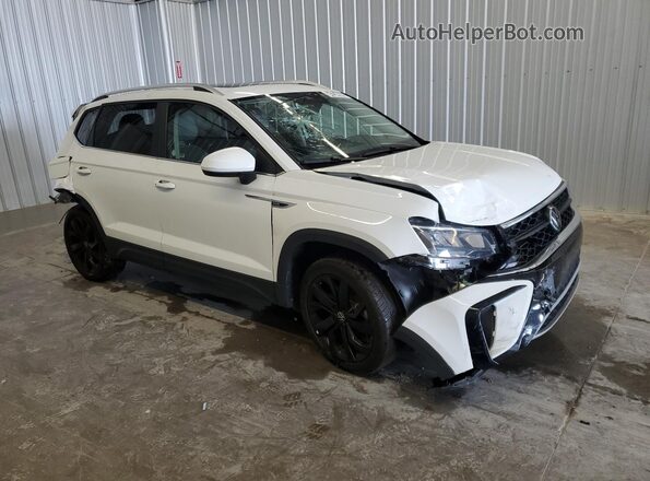 3VVEX7B23RM114675 2024 VOLKSWAGEN TAOS White 