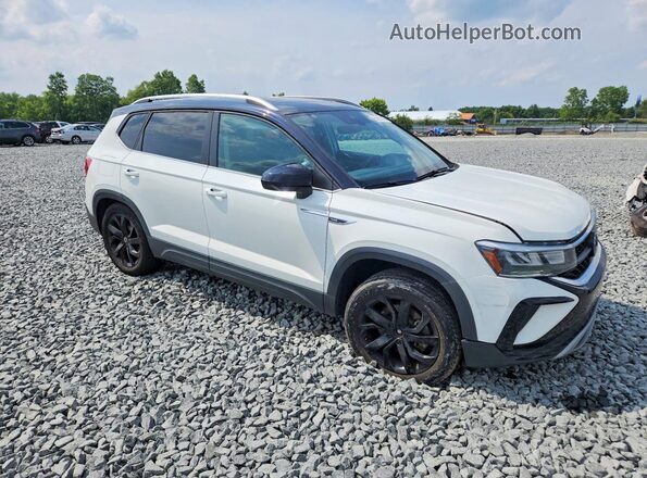 3VVEX7B28PM369819 2023 VOLKSWAGEN TAOS White Delantero derecho