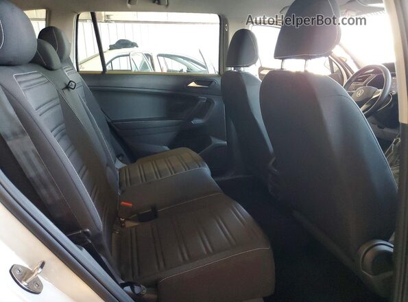 3VVFB7AX3RM110125 2024 VOLKSWAGEN TIGUAN White უკანა სალონის ხედი