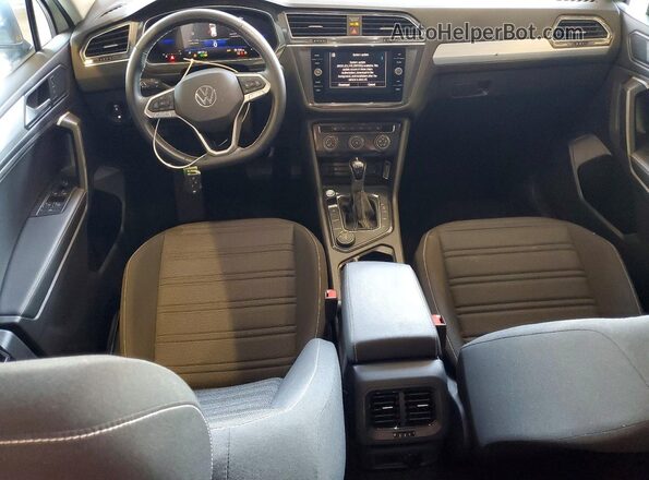 3VVFB7AX3RM110125 2024 VOLKSWAGEN TIGUAN White წინა პანელის ხედი