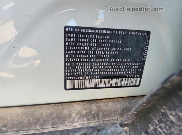 3VVFR7RM6TM013286 2026 VOLKSWAGEN TIGUAN White Engine compartment view