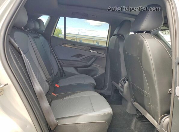 3VVGR7RM2SM012378 2025 VOLKSWAGEN TIGUAN Gray Rear interior view