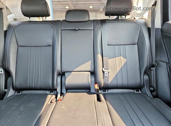3VVMB7AX4RM114711 2024 VOLKSWAGEN TIGUAN Черный Вид задних сидений