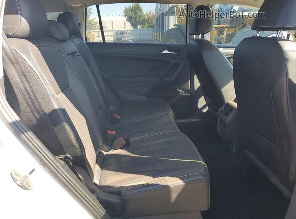 3VVMB7AX7RM064791 2024 VOLKSWAGEN TIGUAN Белый Вид задней части салона