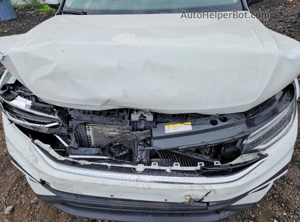 3VVMB7AX8RM043772 2024 VOLKSWAGEN TIGUAN White Widok komory silnika