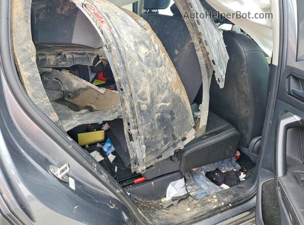 3VVNB7AX2PM099367 2023 VOLKSWAGEN TIGUAN Серебряный Вид задней части салона