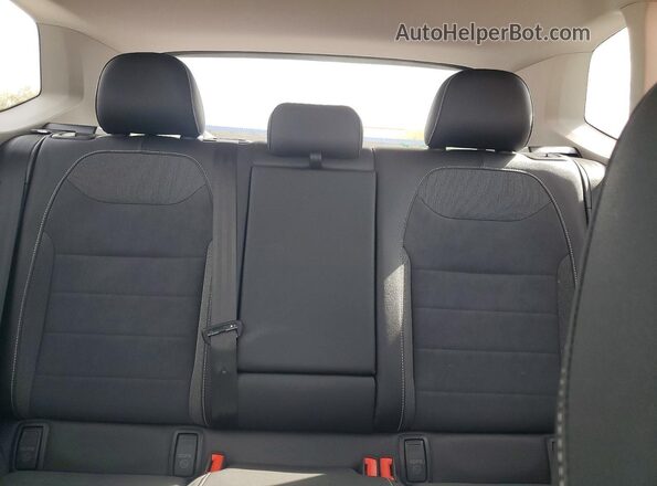 3VVSX7B25RM047760 2024 VOLKSWAGEN TAOS White უკანა სავარძლების ხედი