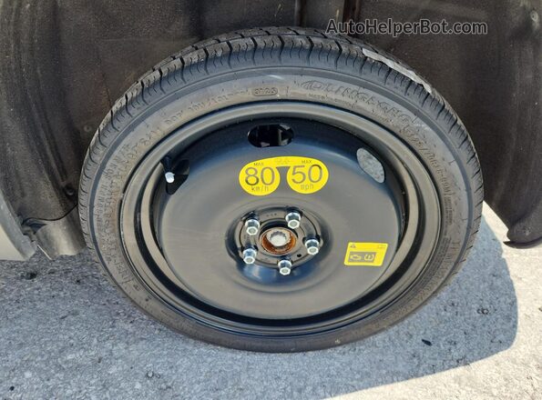 3VVUC7B26TM027822 2026 VOLKSWAGEN TAOS Silver 