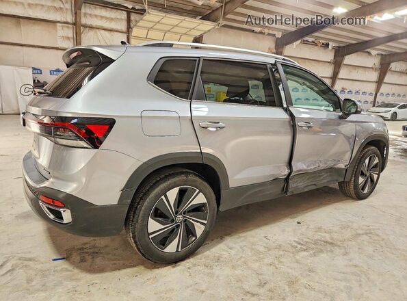 3VVUC7B29TM023179 2026 VOLKSWAGEN TAOS Silver Rear right