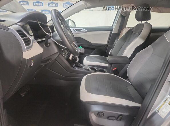 3VVUC7B29TM023179 2026 VOLKSWAGEN TAOS Silver 