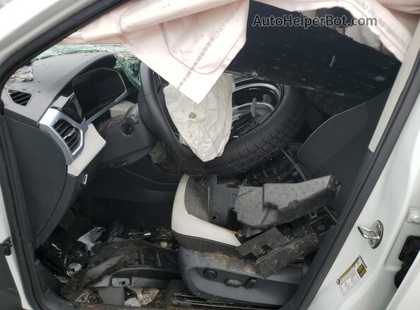 3VVUC7B29TM030228 2026 VOLKSWAGEN TAOS White 