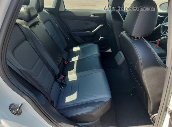 3VW2T7BU6SM065554 2025 VOLKSWAGEN JETTA White უკანა სავარძლების ხედი