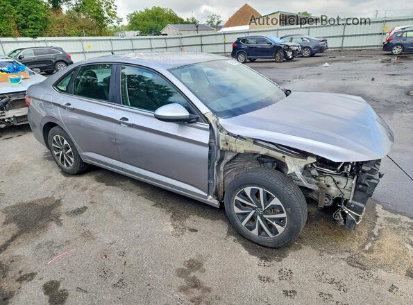 3VW5M7BUXRM014210 2024 VOLKSWAGEN JETTA Серебряный Передняя правая четверть