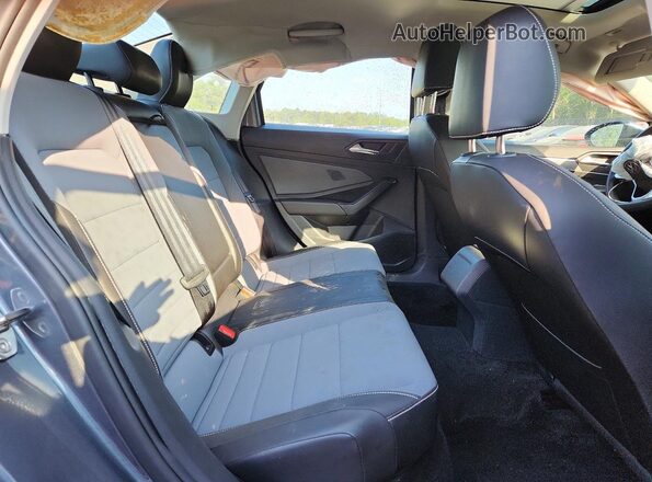 3VW7X7BU4SM086817 2025 VOLKSWAGEN JETTA Серый Вид задних сидений