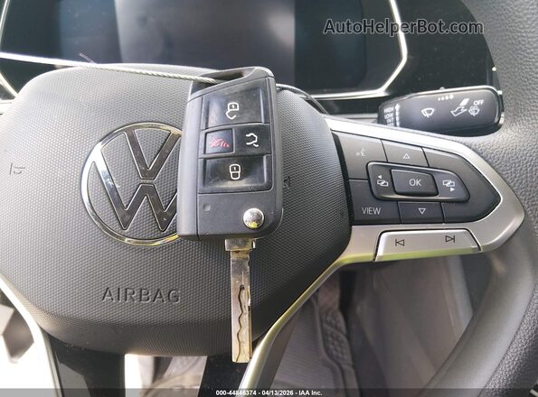 3VWAM7BU5NM019372 2022 VOLKSWAGEN JETTA Black Widok deski rozdzielczej