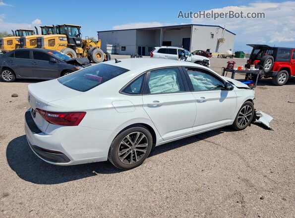 3VWBM7BU4NM034336 2022 VOLKSWAGEN JETTA Белый Задняя правая четверть