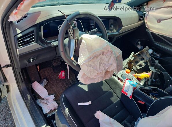 3VWBM7BU4NM034336 2022 VOLKSWAGEN JETTA Белый Вид панели приборов
