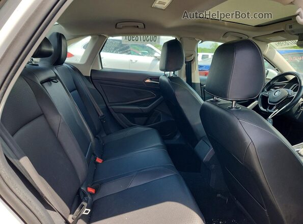 3VWC57BU0KM172498 2019 VOLKSWAGEN JETTA Белый Вид задних сидений
