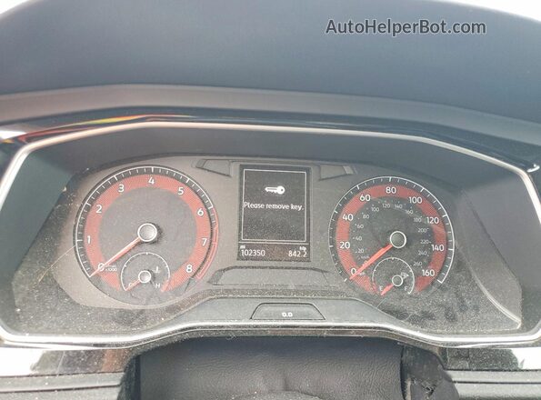 3VWC57BU0KM231114 2019 VOLKSWAGEN JETTA Gray Instrument cluster view