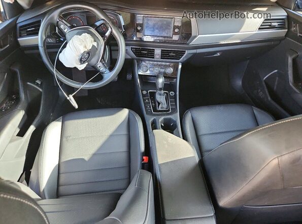 3VWC57BU0MM026699 2021 VOLKSWAGEN JETTA Silver წინა პანელის ხედი