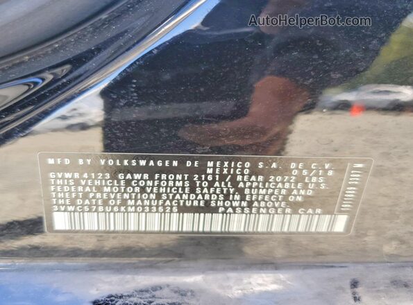 3VWC57BU6KM033525 2019 VOLKSWAGEN JETTA Black Widok komory silnika