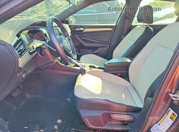 3VWC57BU6KM103329 2019 VOLKSWAGEN JETTA Gray Вид салону спереду